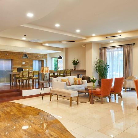Suites Las Palmas, Hotel & Apartments. ซานซัลวาดอร์ ภายนอก รูปภาพ